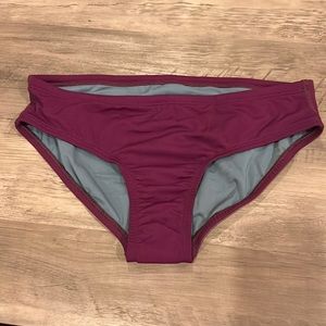 Jolyn Ally Bottom Cabernet M NWOT